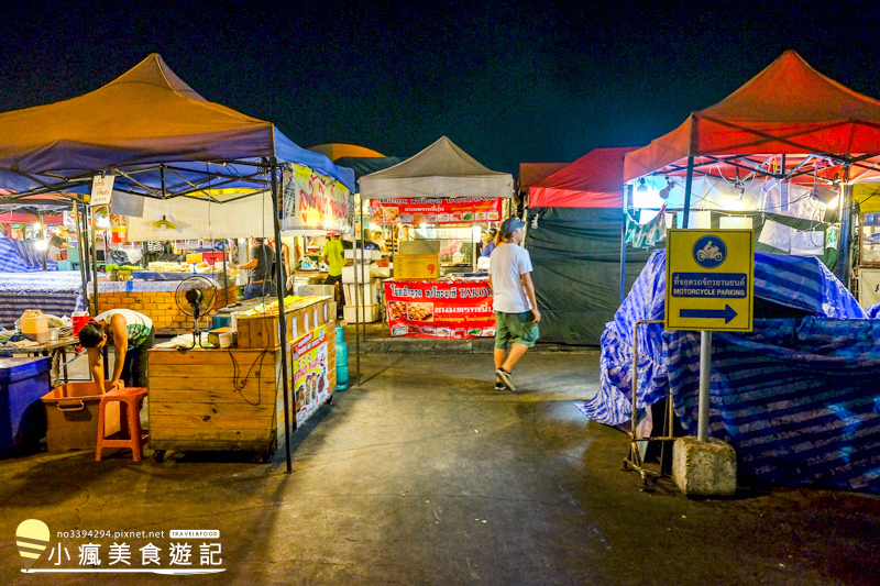 拉差達火車夜市-曼谷交通最方便的觀光夜市Train Night Market Srinakarin (12).jpg