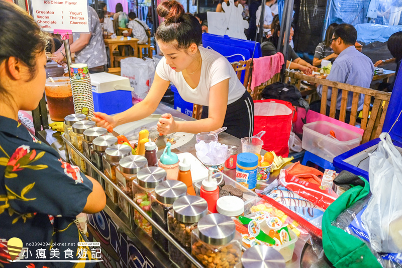 拉差達火車夜市-曼谷交通最方便的觀光夜市Train Night Market Srinakarin (61).jpg