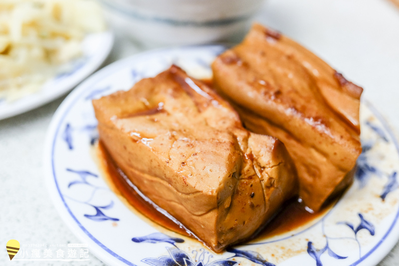 東興市魯肉義-台中晚餐宵夜必吃傳統爌肉飯+魯肉飯 (23).jpg