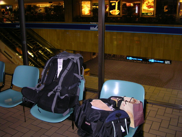 第一次夜宿樟宜機場