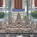 金邊皇宮的吳哥窟模型