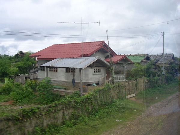 永珍往Luang Prabang景色