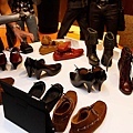 20101011NOAHSHOES-4884.jpg