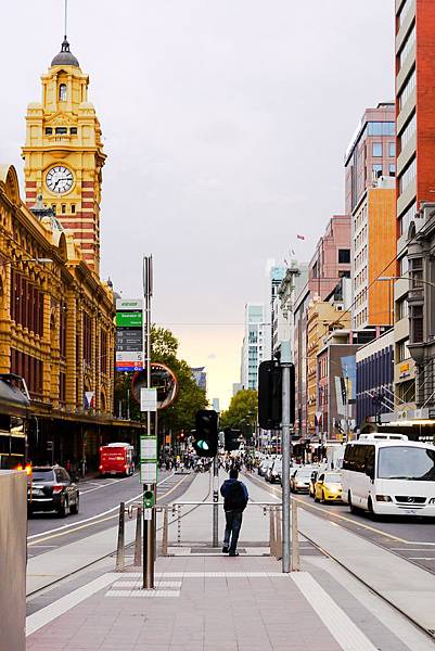 waiting in Flinders St