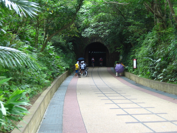 舊草嶺隧道