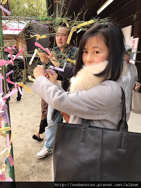 20170101_035230000_iOS.jpg 20170101_035230000_iOS.jpg