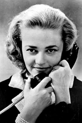 JeanneMoreauPhone1019.jpg