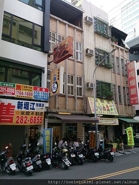 DSC_9738.JPG DSC_9738.JPG