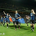 Almost 62,000 fans watched Inter's Scudetto-winning team defeat Empoli.jpg