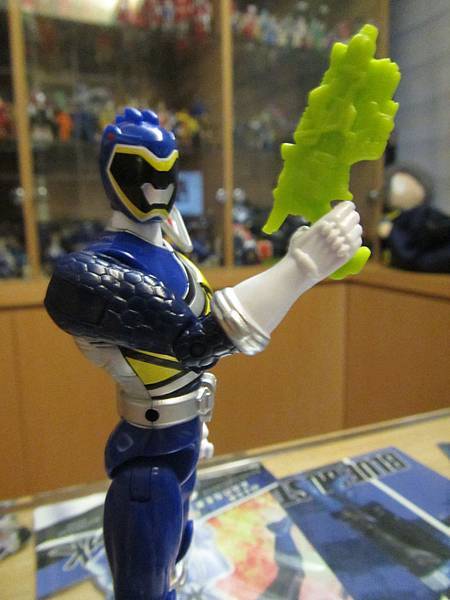 Dino Charge Blue05.JPG