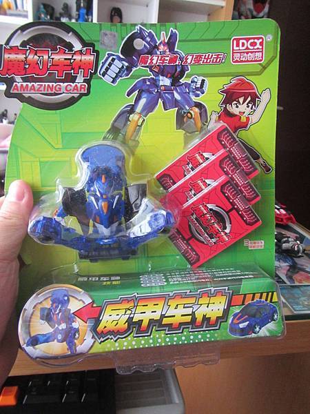 威甲車神02 威甲車神02