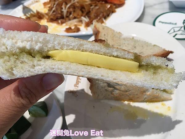 batch_IMG_4947.jpg batch_IMG_4947.jpg