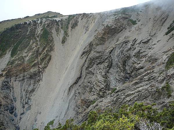 大水窟山~