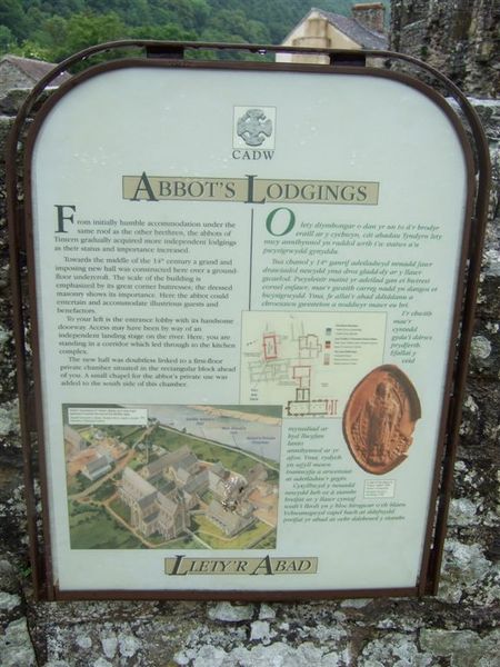 Abbot's Lodgings.jpg