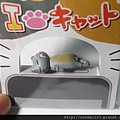 日本超人氣NICO貓咪防塵耳機塞 (睡覺灰虎斑)   250元