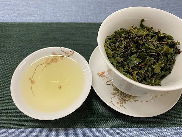 【茶壺茶器收藏】台北自慢堂-蓋碗收藏心得蓋碗泡茶的好處2.jpg