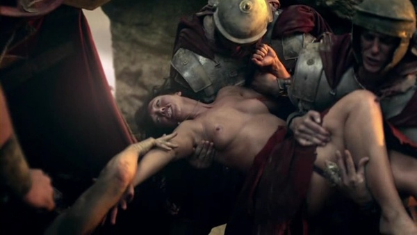 Spartacus.Blood.and.Sand.S01E01.READNFO.HDTV.XviD-2HD.avi_001926674.jpg