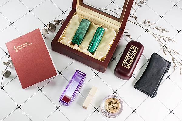 寶寶滿月禮物推薦(唯原工藝-台南市左鎮區)-製作臍帶章、肚臍章、發財章、胎毛筆、嬰兒三寶-顧客滿意推薦