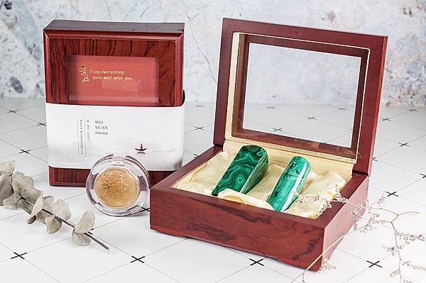 寶寶滿月禮物推薦(唯原工藝-台南市左鎮區)-製作臍帶章、肚臍章、發財章、胎毛筆、嬰兒三寶-顧客滿意推薦