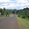 如文所述，「前有一大陡坡」，衣索比亞中南部地形崎嶇(Awassa至Yabelo)，道路起伏不定