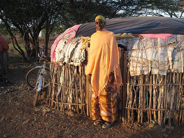 肯亞北方小村落Logologo的集合住宅－Merigo women's campsite