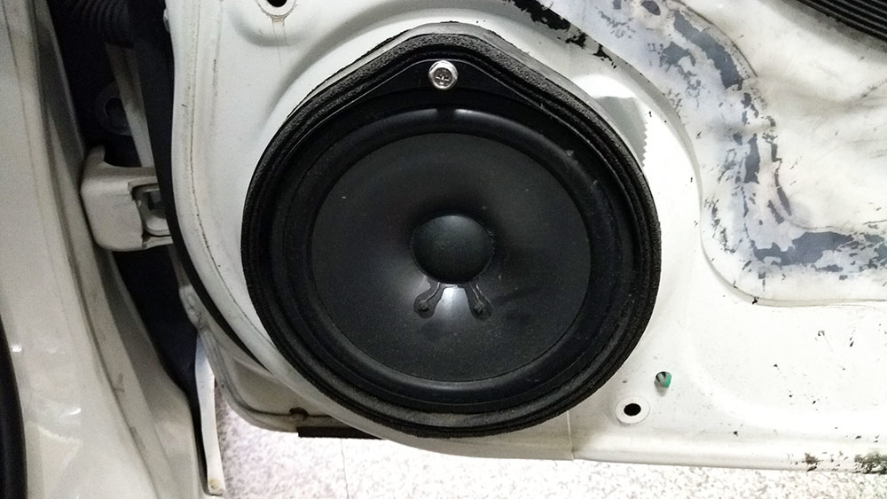台南汽車音響 鑫旺汽車音響 Honda K12車內喇叭升級 Focus重低音喇叭 扎實重低音車內開趴不漏音 一試成主顧 艾薇 到處走部落格 台南汽車音響 鑫旺汽車音響 Honda K12車內喇叭升級 Focus重低音喇叭 扎實重低音車內開趴不漏音 一試成主顧 艾薇 到處走部落格