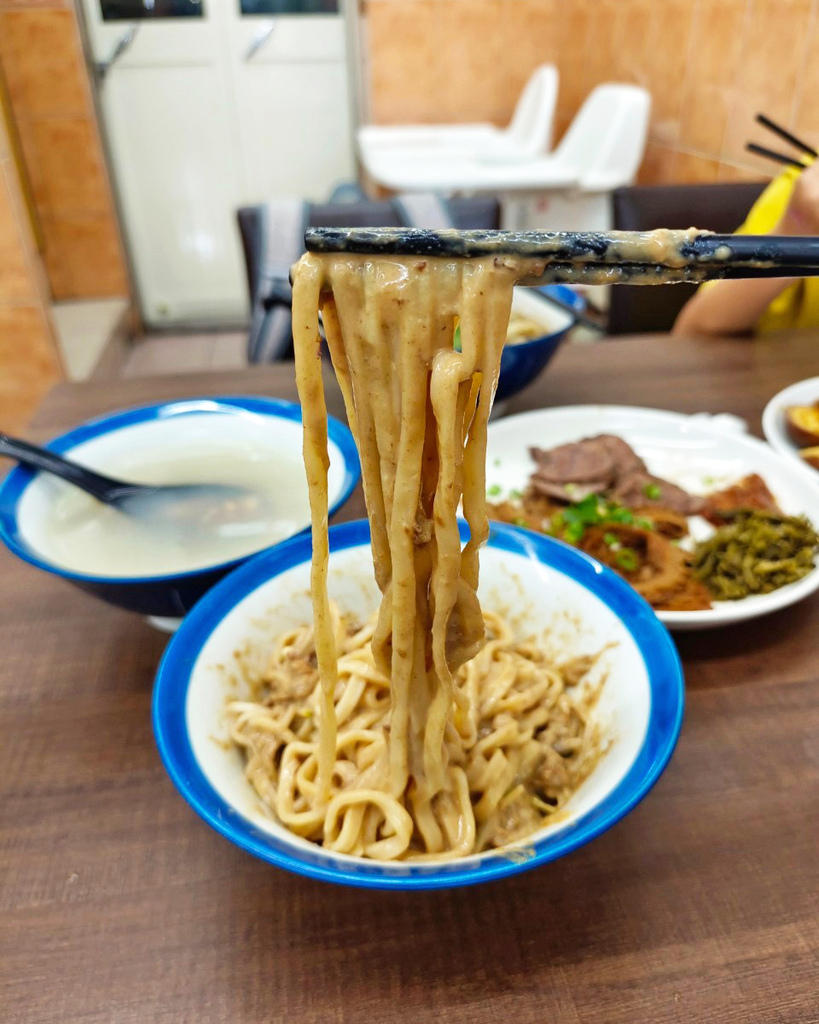 雲林牛肉麵,土庫美食,張家牛肉麵29.jpg