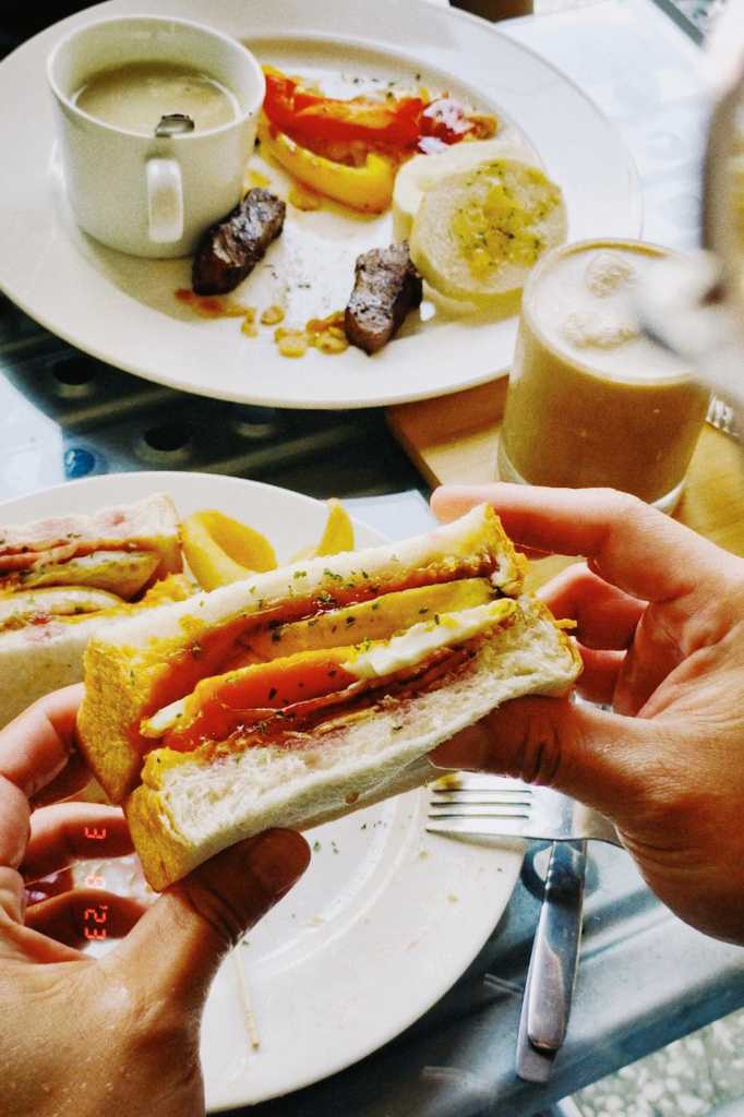 葵瑪咖啡CREMA CAFE,台南咖啡,台南早午餐,冰球咖啡,冰磚咖啡,黑咖啡推薦,台南美食餐廳,鳥巢布丁,寵物友善餐廳31.jpg