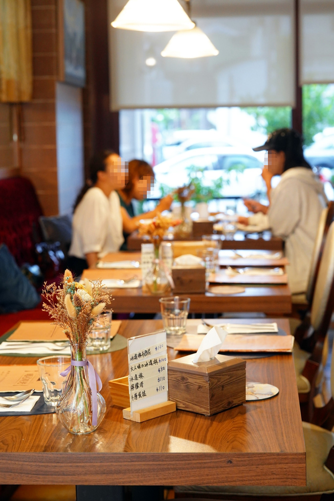 台南必訪義法餐廳【暖心時光義法小館】我們一次又一次的聚餐天堂