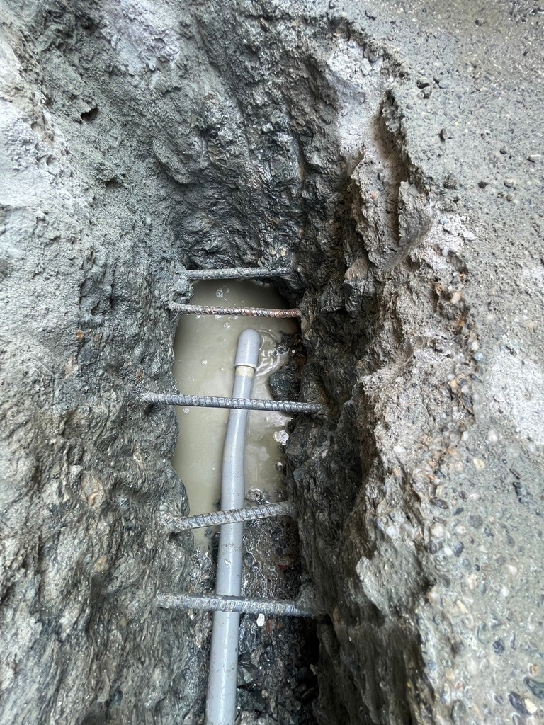 LINE_ALBUM_1屋外水表管路滲水_241118_3.jpg