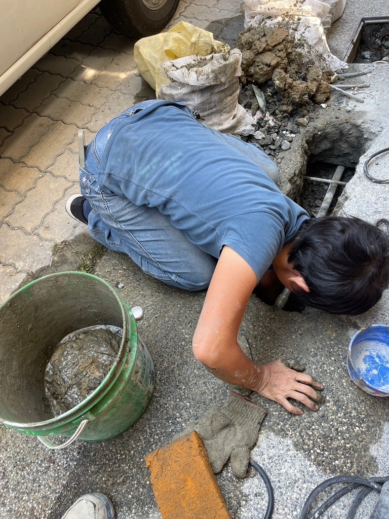 LINE_ALBUM_3破損的地方很深_241118_2.jpg