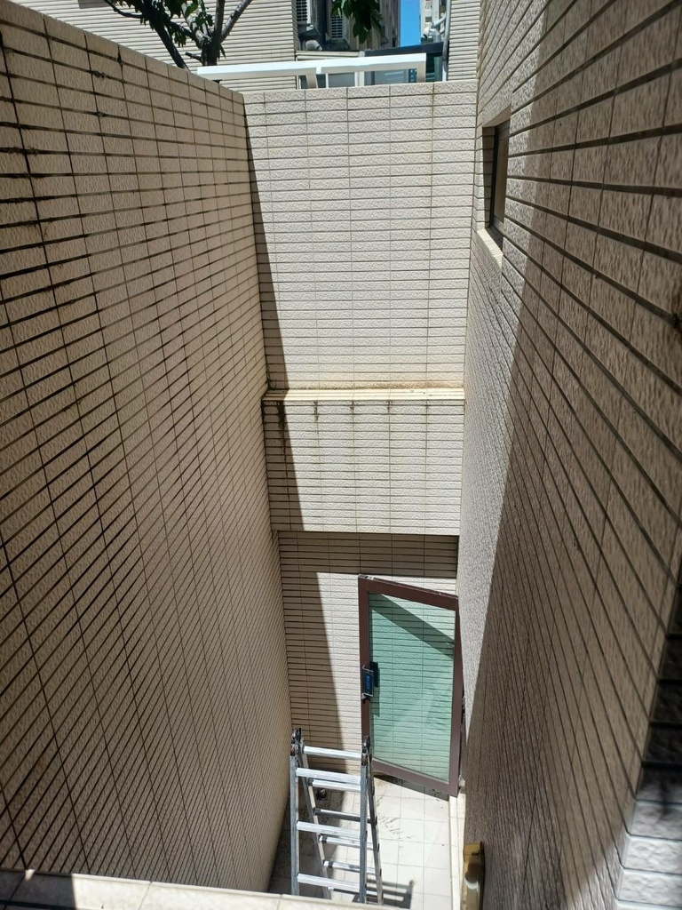 【台南遮雨棚/採光罩】遮雨棚水塔柵欄一次搞定｜網友熱烈推薦！