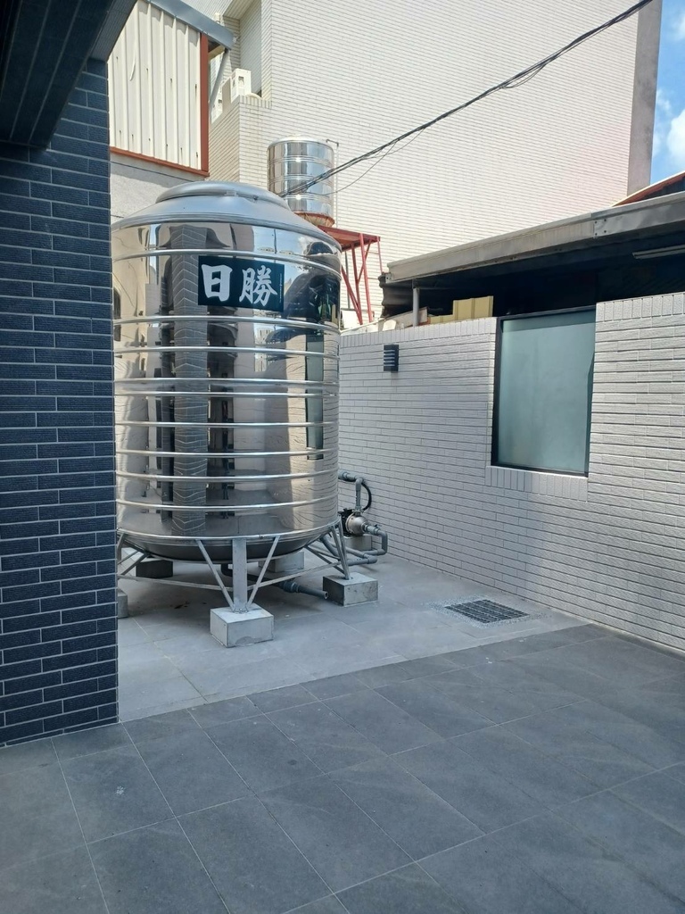【台南遮雨棚/採光罩】遮雨棚水塔柵欄一次搞定｜網友熱烈推薦！