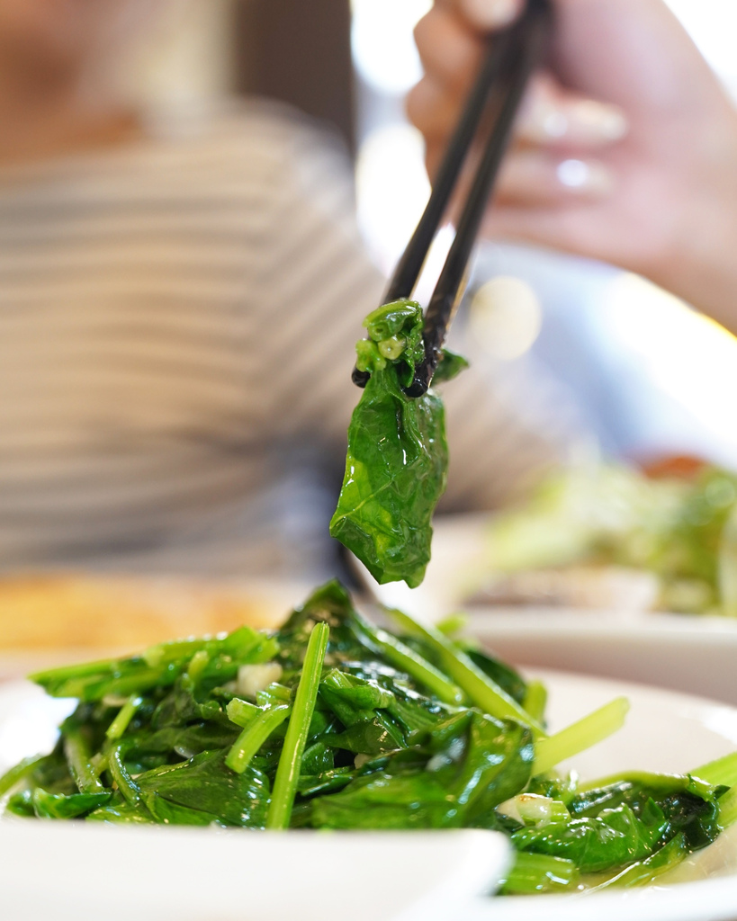 台南永康美食推薦：香橙料理食坊，CP值超高四人套餐，好吃又便