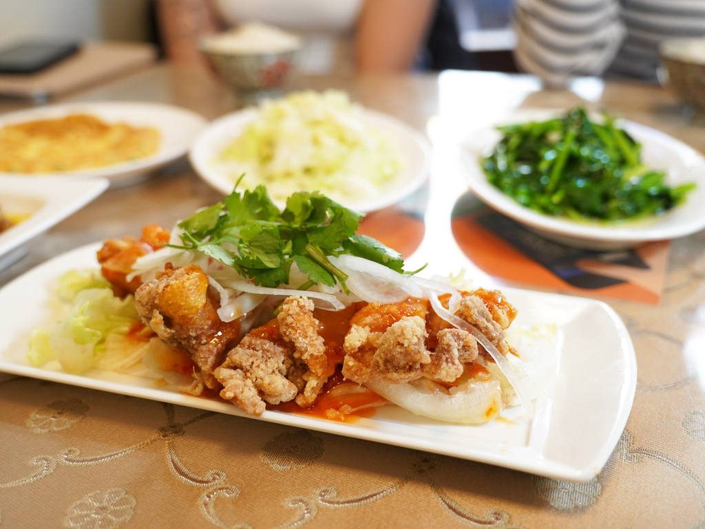 台南永康美食推薦：香橙料理食坊，CP值超高四人套餐，好吃又便