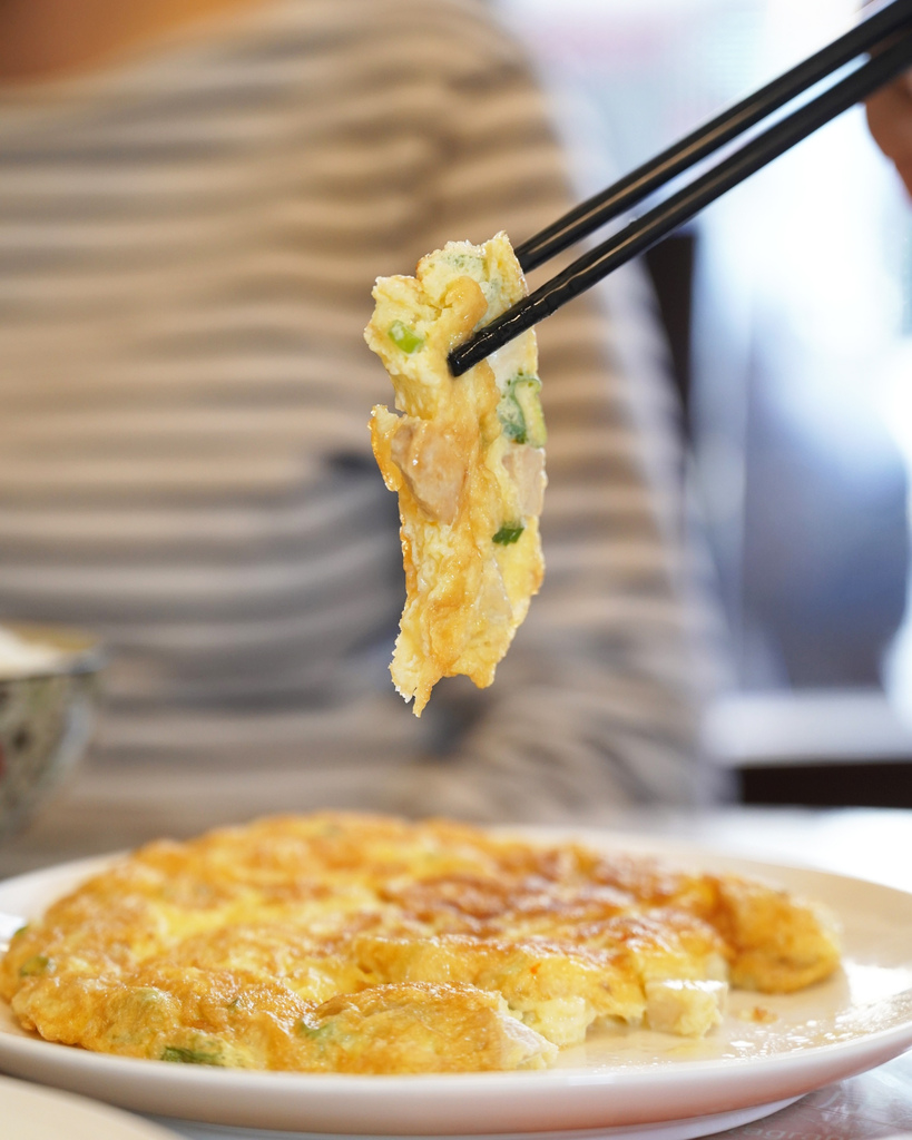 台南永康美食推薦：香橙料理食坊，CP值超高四人套餐，好吃又便