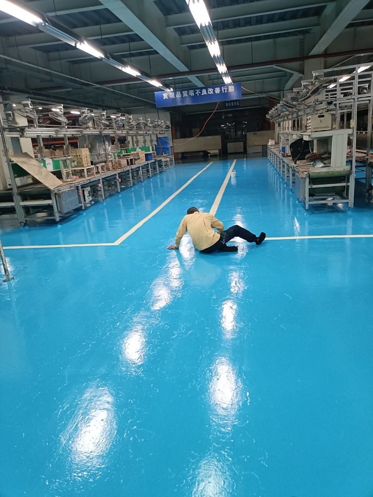 【台南油漆】振宏油漆防水工程行 / 工廠地板翻新實錄｜二次合