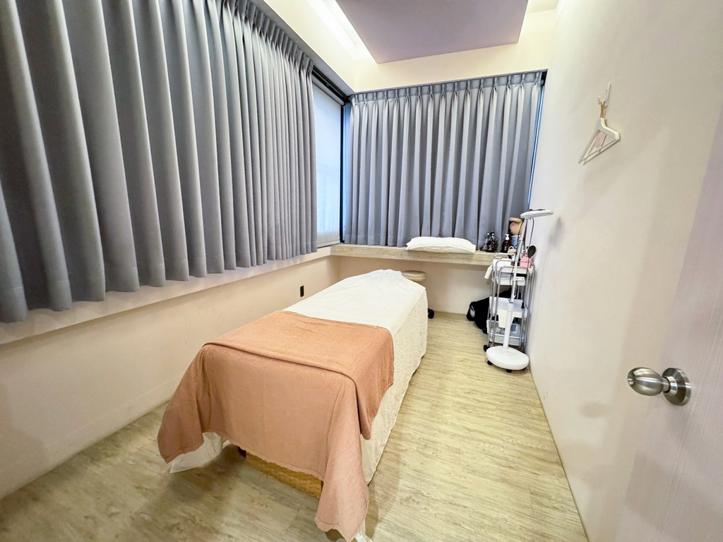 台南SPA按摩推薦│名緻美顏超值享受699元起│艾草溫罐+深
