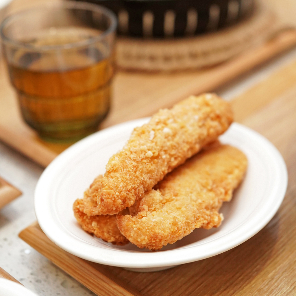 台南美食│寶煲餐飲食記分享│炸蝦咖哩、麻辣水煮魚、鱸魚粥都好