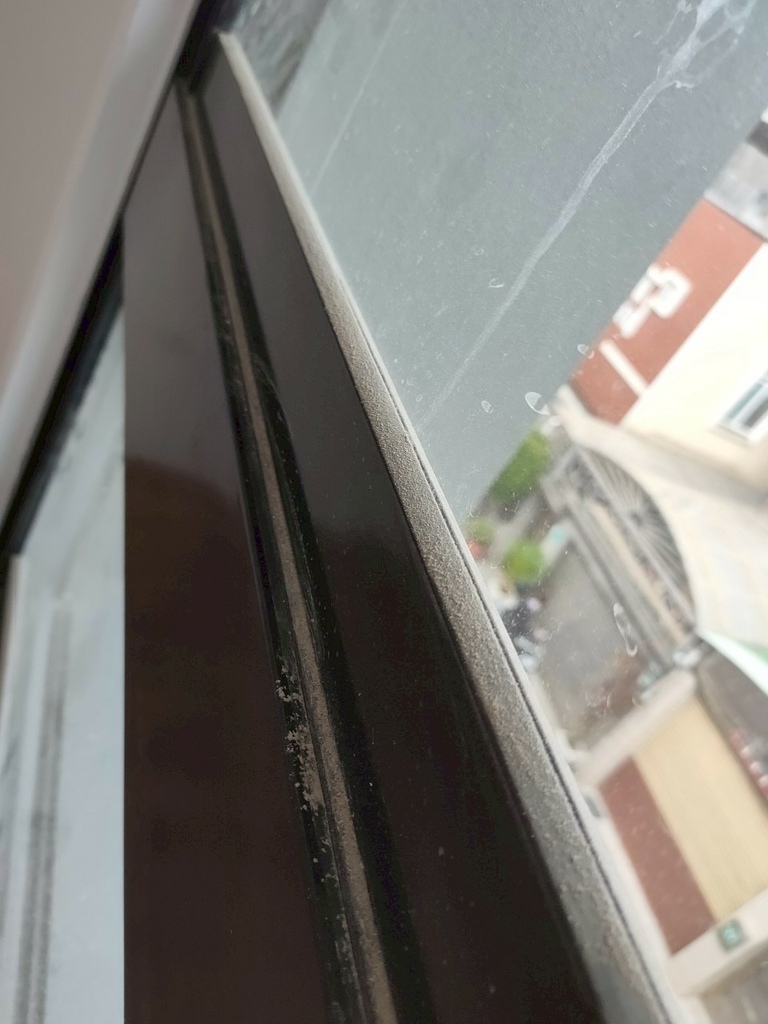 台南細清推薦|裝潢後清潔完工分享|旭浪清潔細清實錄 清潔前:收尾區待清