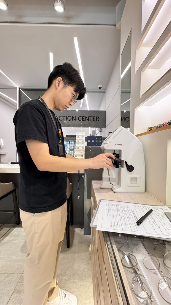 台南眼鏡推薦│明格眼鏡│我的精品眼鏡名單Lindberg、i 台南眼鏡推薦│明格眼鏡│我的精品眼鏡名單Lindberg、i