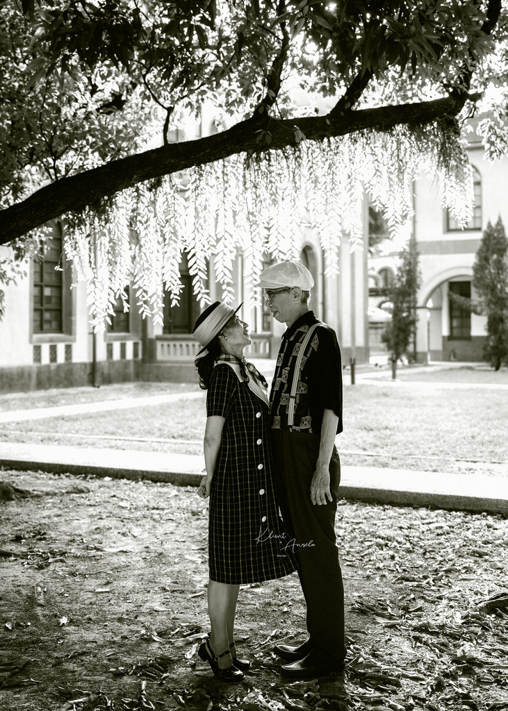 台南全家福推薦│爸媽紀念日之全家福圓夢計畫│復古又溫馨的全家