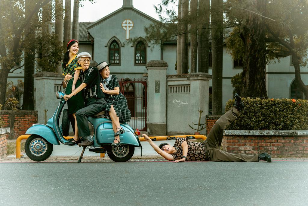 台南全家福推薦│爸媽紀念日之全家福圓夢計畫│復古又溫馨的全家