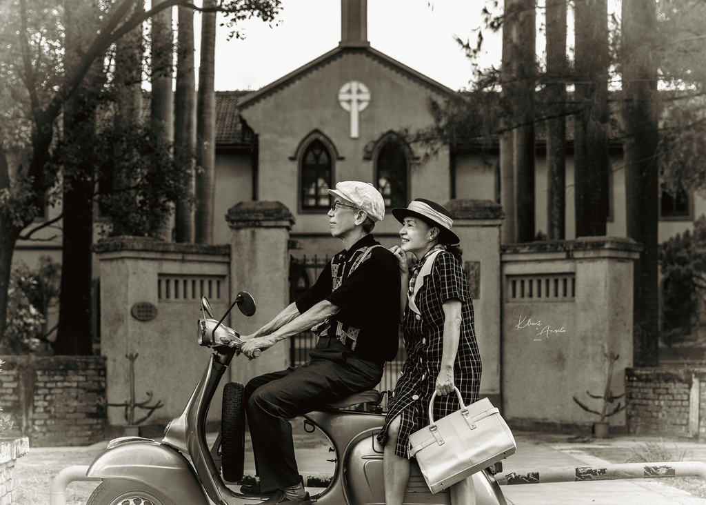 台南全家福推薦│爸媽紀念日之全家福圓夢計畫│復古又溫馨的全家