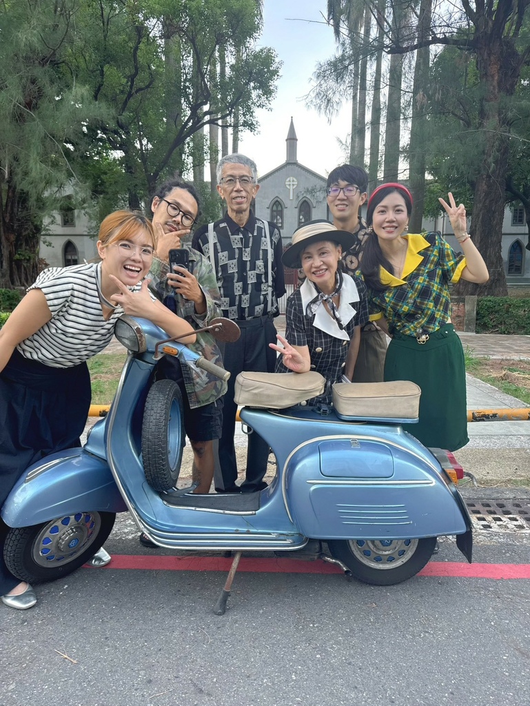 台南全家福推薦│爸媽紀念日之全家福圓夢計畫│復古又溫馨的全家