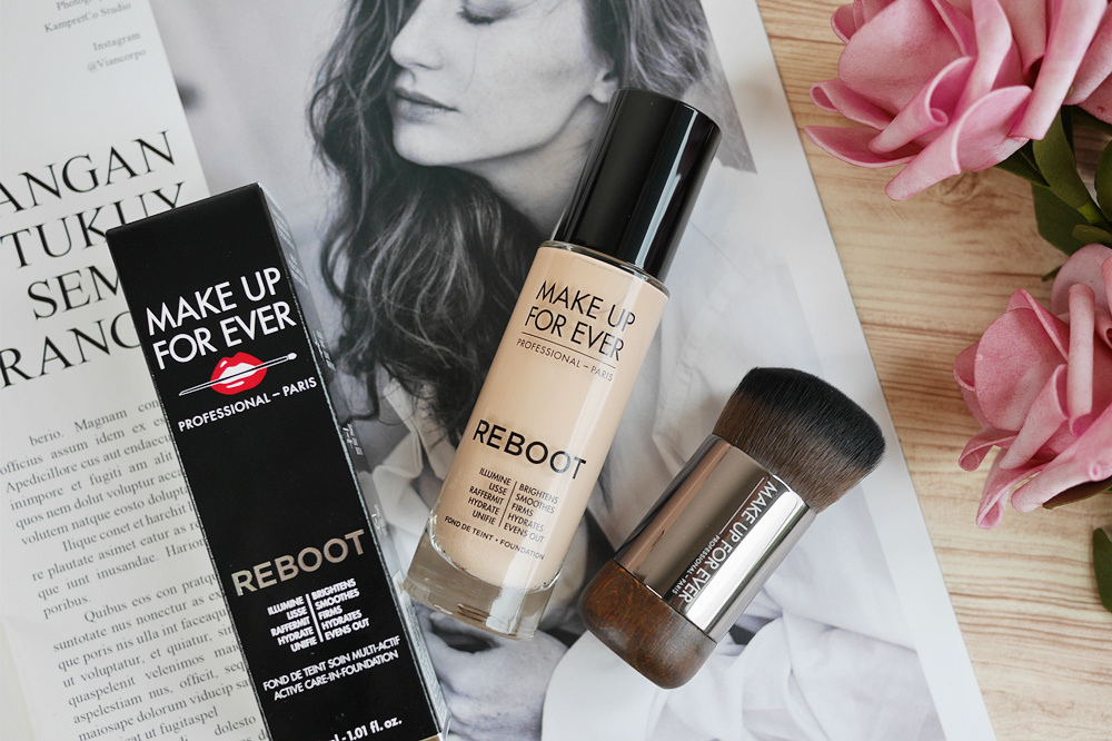 2019最完美的專櫃粉底組合MAKE UP FOR EVER能量粉底+小顏刷◆REBOOT活潤精華粉底液◆粉質超細緻 完美修飾毛孔,追求自然輕透妝感的人請進! 2019最完美的專櫃粉底組合MAKE UP FOR EVER能量粉底+小顏刷◆REBOOT活潤精華粉底液◆粉質超細緻 完美修飾毛孔,追求自然輕透妝感的人請進!