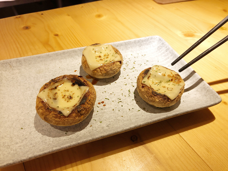 石牌美食推薦◆蔦燒日式居酒屋◆餐點極美味可口，烹調熟度拿捏的超好，必回訪！