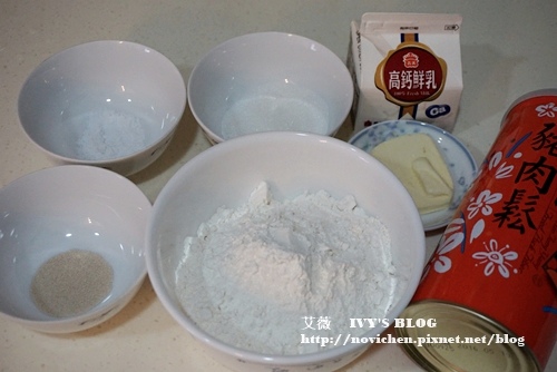 肉鬆吐司_2.JPG 肉鬆吐司_2.JPG