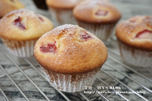 草莓馬芬_8.JPG 草莓馬芬_8.JPG