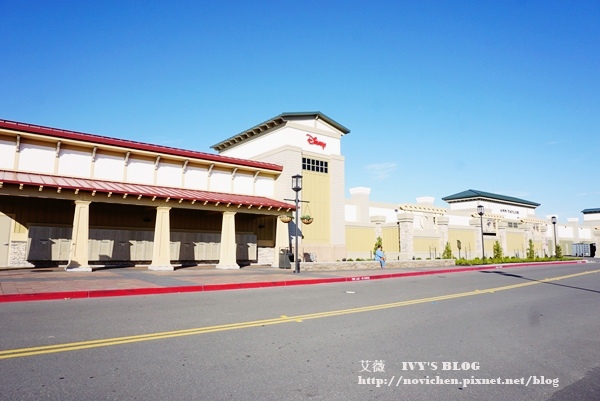 SF outlet_2.JPG SF outlet_2.JPG